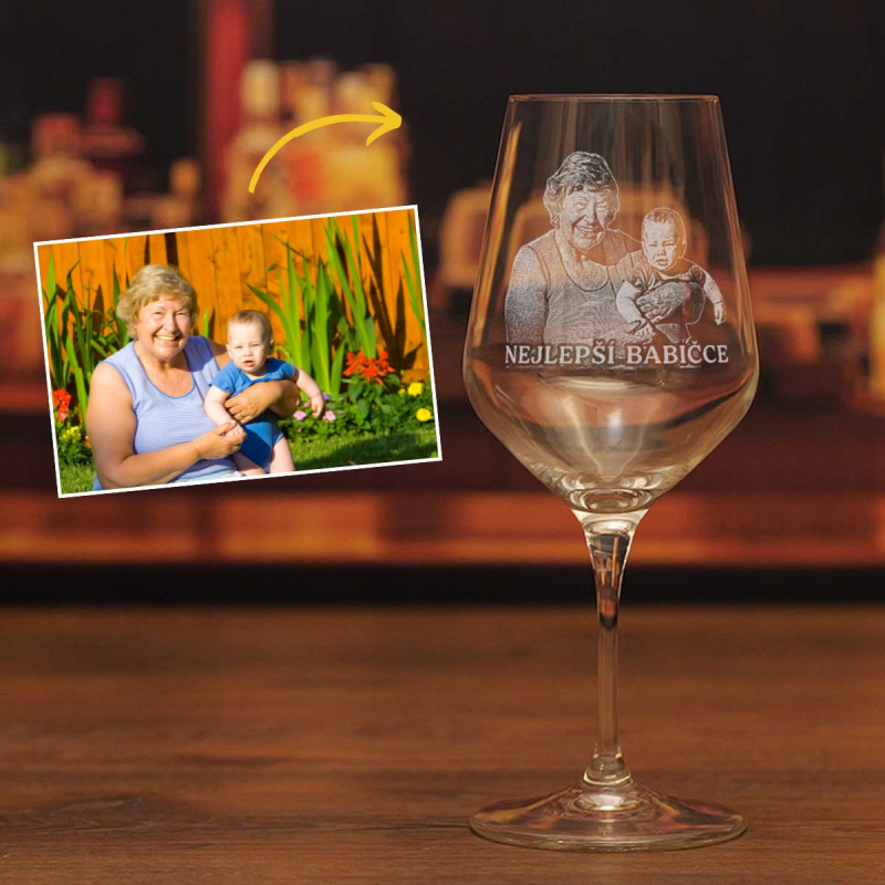 Dárek pro babičku - Sklenice na víno s fotkou